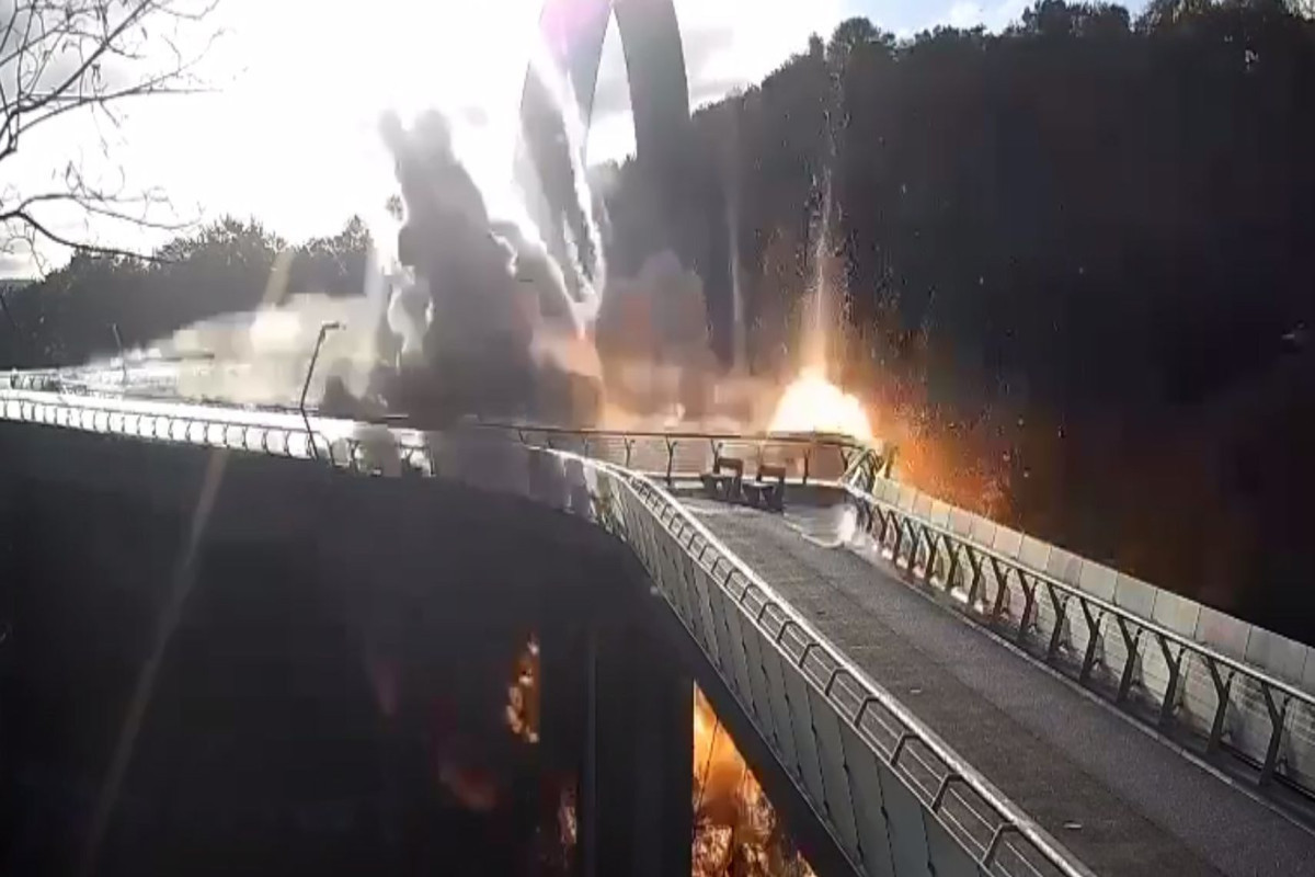 Klitschko bridge was struck by a missile in Kyiv-VIDEO 