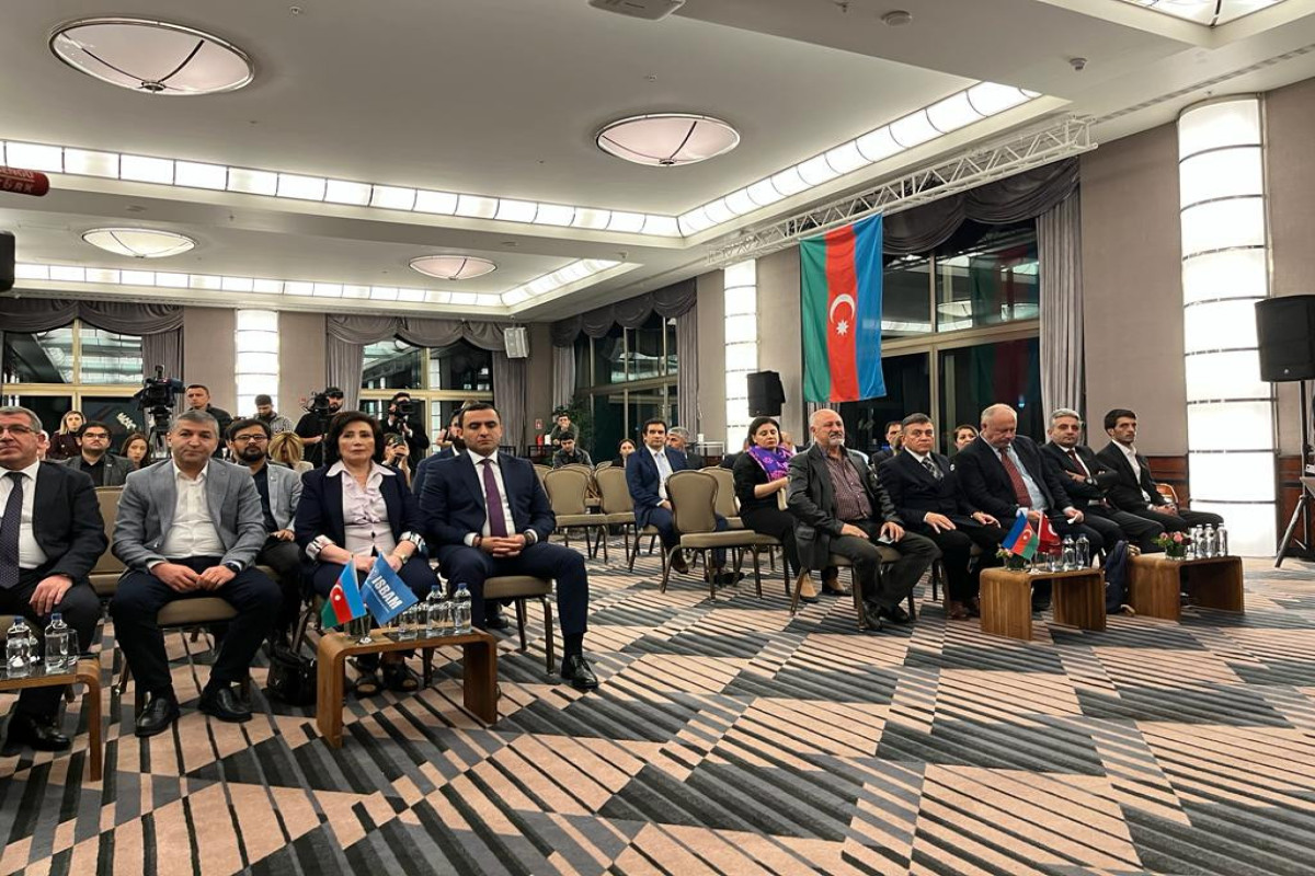 Qarabağ müharibəsindəki dəstəyinə görə Türkiyə mediasının nümayəndələrinə medal təqdim olunub - FOTO 