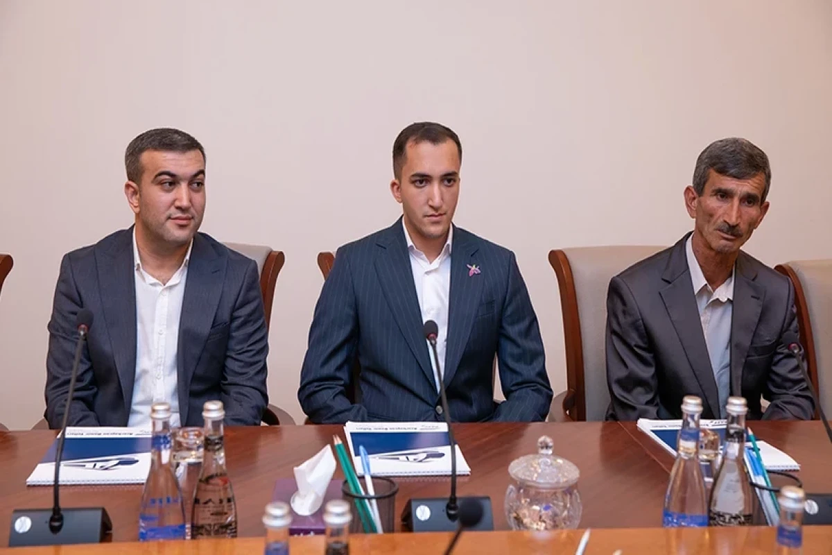 ADY-də şəhid dəmiryolçuların ailələri ilə görüş keçirilib