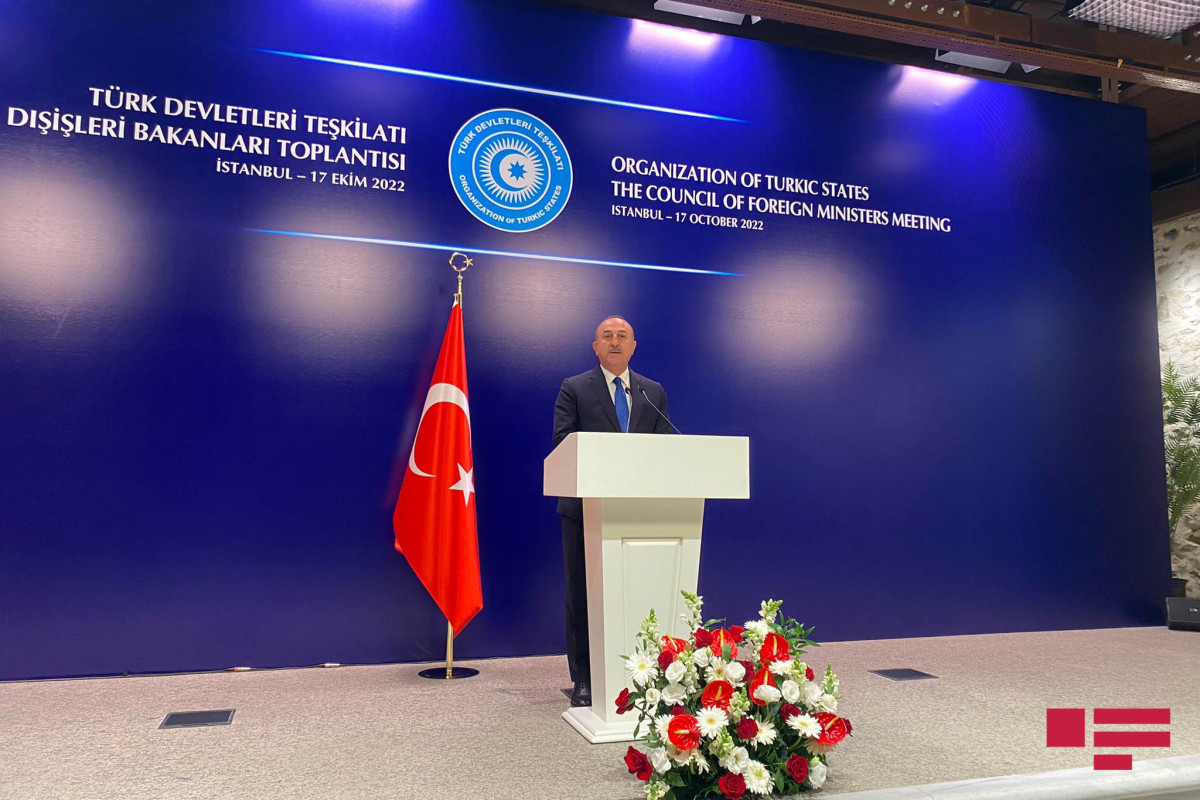 Çavuşoğlu ermənistanlı həmkarı ilə görüşməyə hazır olduğunu bildirib