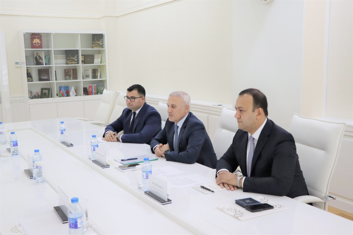 Tenderlərin səmərəliliyinin artırılması Asiya İnkişaf Bankı ilə müzakirə edilib
