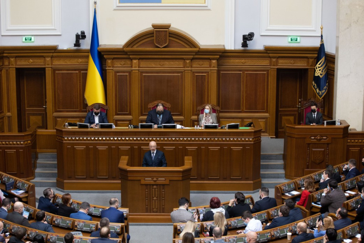 Ukrayna parlamenti hərbi xərclərin daha 10,5 mlrd. dollar artırılmasını dəstəkləyib