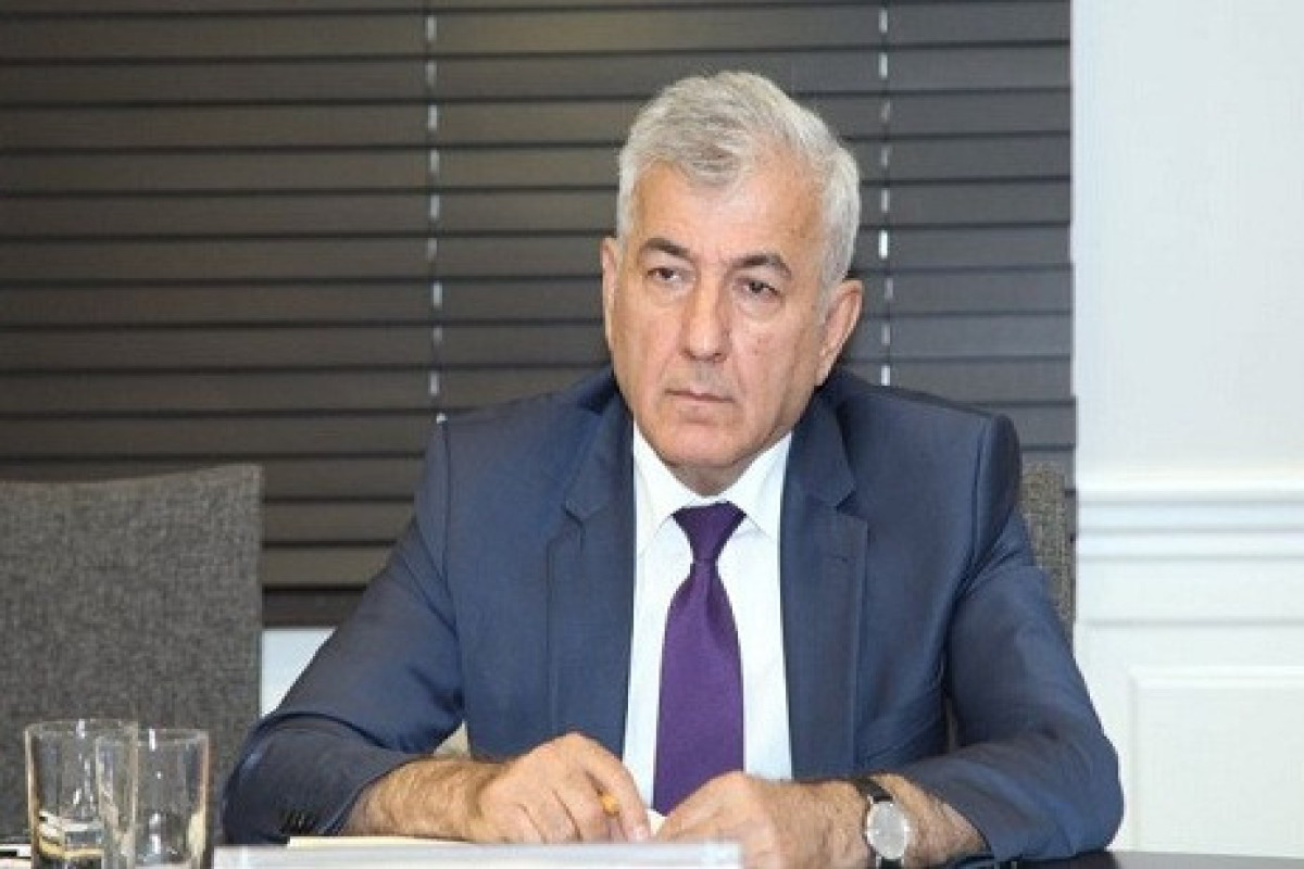 Yaqub Piriyev, Elm və Təhsil Nazirliyinin Aparat rəhbərinin müavini