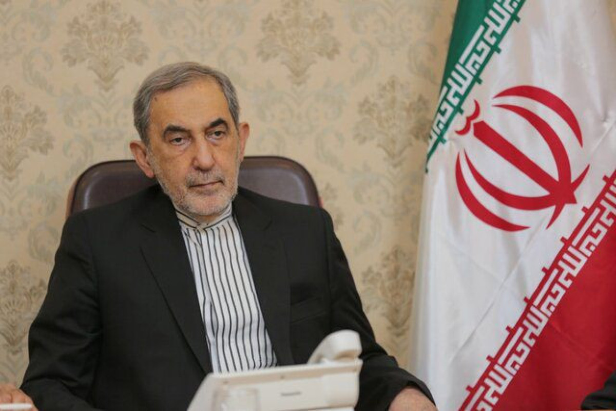 Xameneinin müşaviri: “İran və Səudiyyə Ərəbistanı səfirliklərini yenidən açmalıdır”