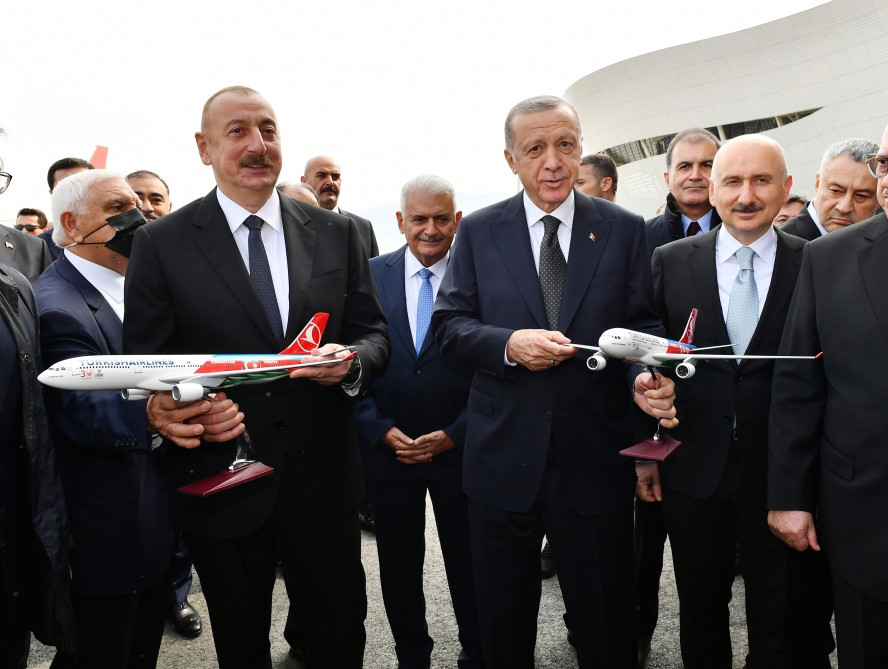 Azərbaycan və Türkiyə prezidentləri Zəngilan aeroportunun açılışında iştirak edib - YENİLƏNİB 