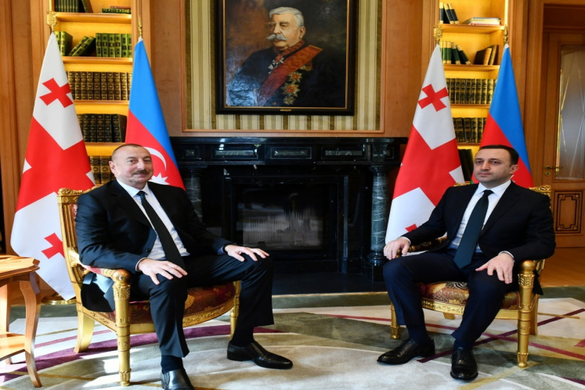 Azərbaycan Prezidentinin Qaribaşvili ilə təkbətək görüşü başlayıb