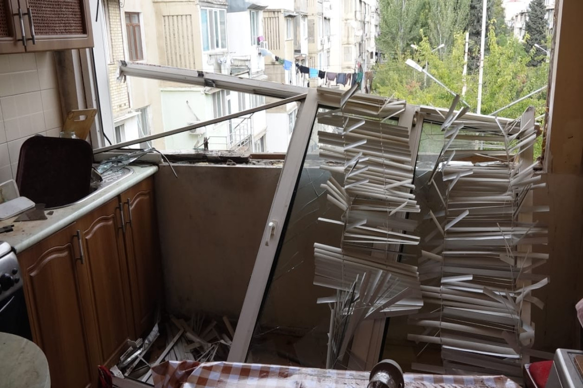 Yasamalda yaşayış binasında partlayış olub, xəsarət alan var - FOTO  - VİDEO  - YENİLƏNİB 
