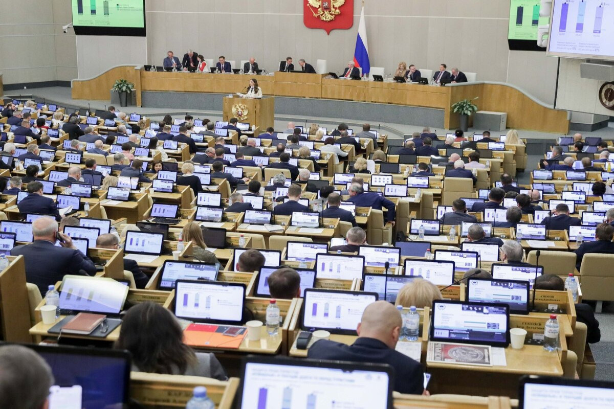 Russian MPs approve toughening of 'LGBT propaganda' law in first reading