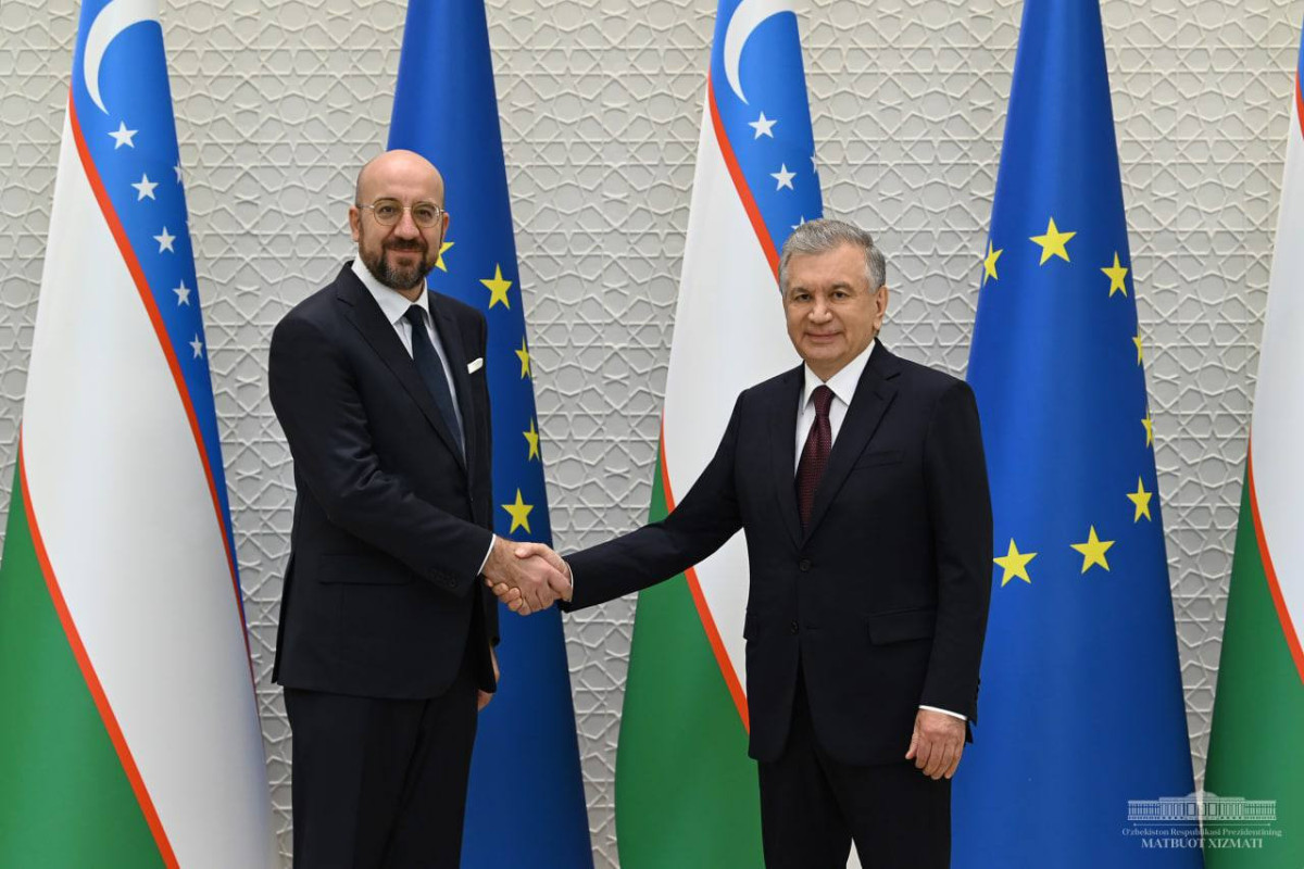 Aİ Şurasının Prezidenti Şarl Mişel və Özbəkistan Prezidenti Şavkat Mirziyoyev