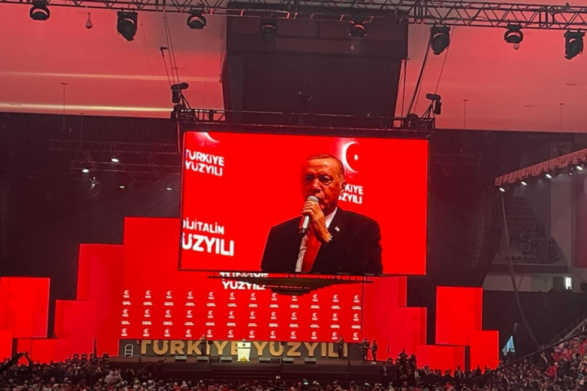 YAP “Türkiyənin yüz ili” proqramının təqdimatında iştirak edib