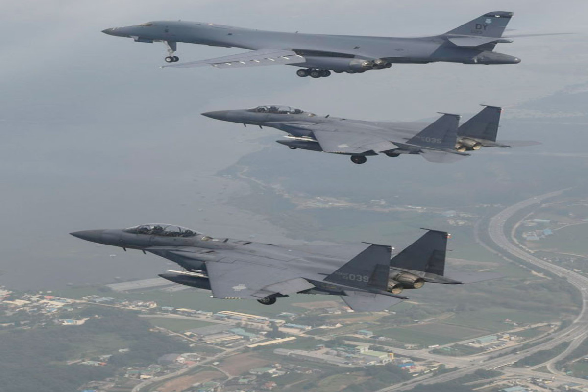 U.S. and South Korean warplanes begin largest ever air drills