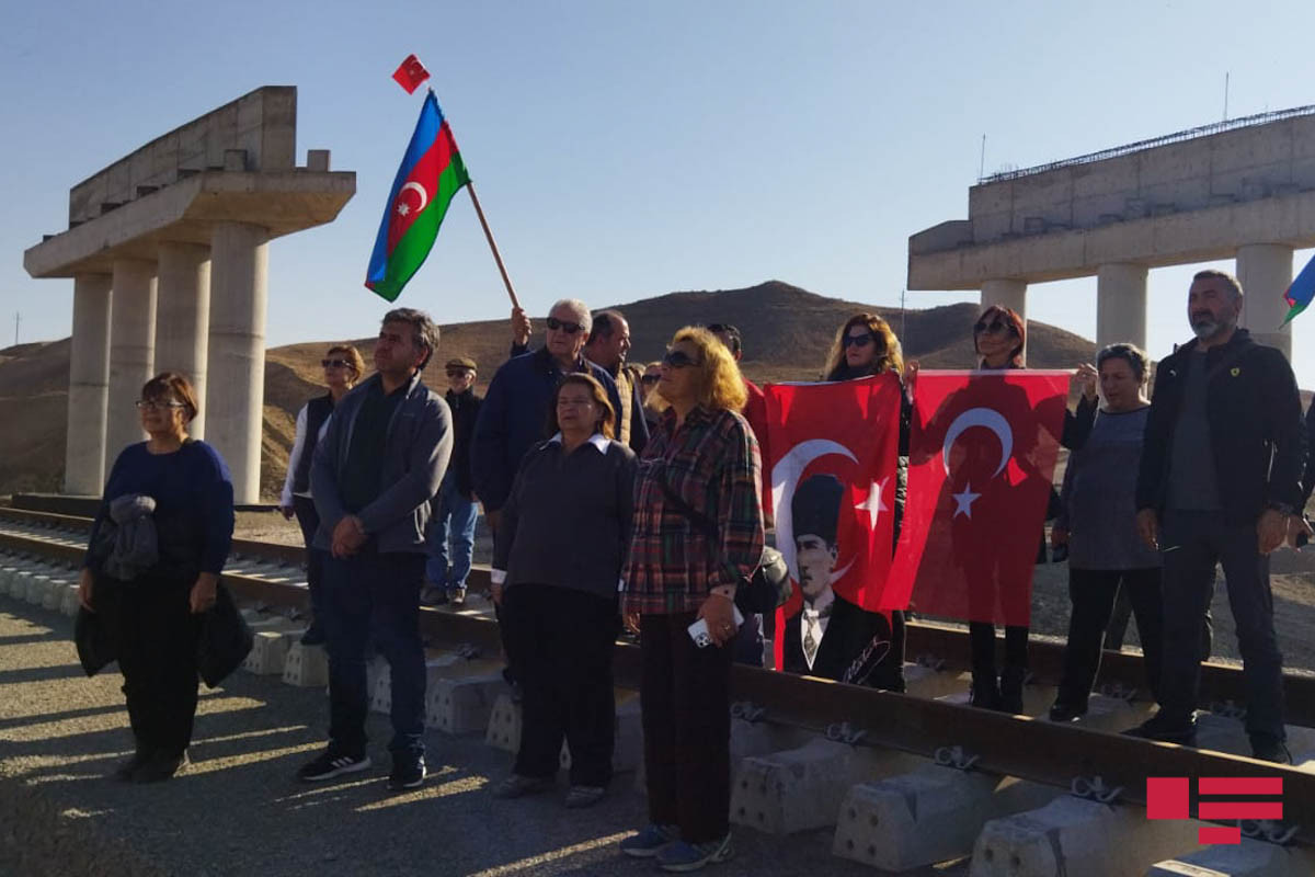Turkish travelers viewed Khudafarin bridges-UPDATED 