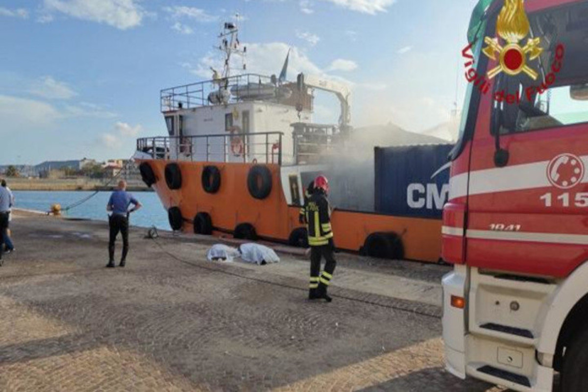 Три человека погибли при взрыве на судне в итальянском порту