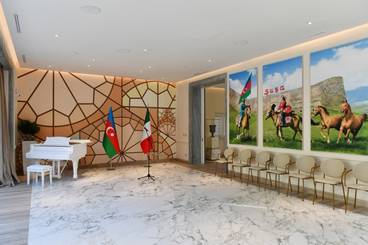 Президент принял участие в открытии нового здания посольства Азербайджана в Италии