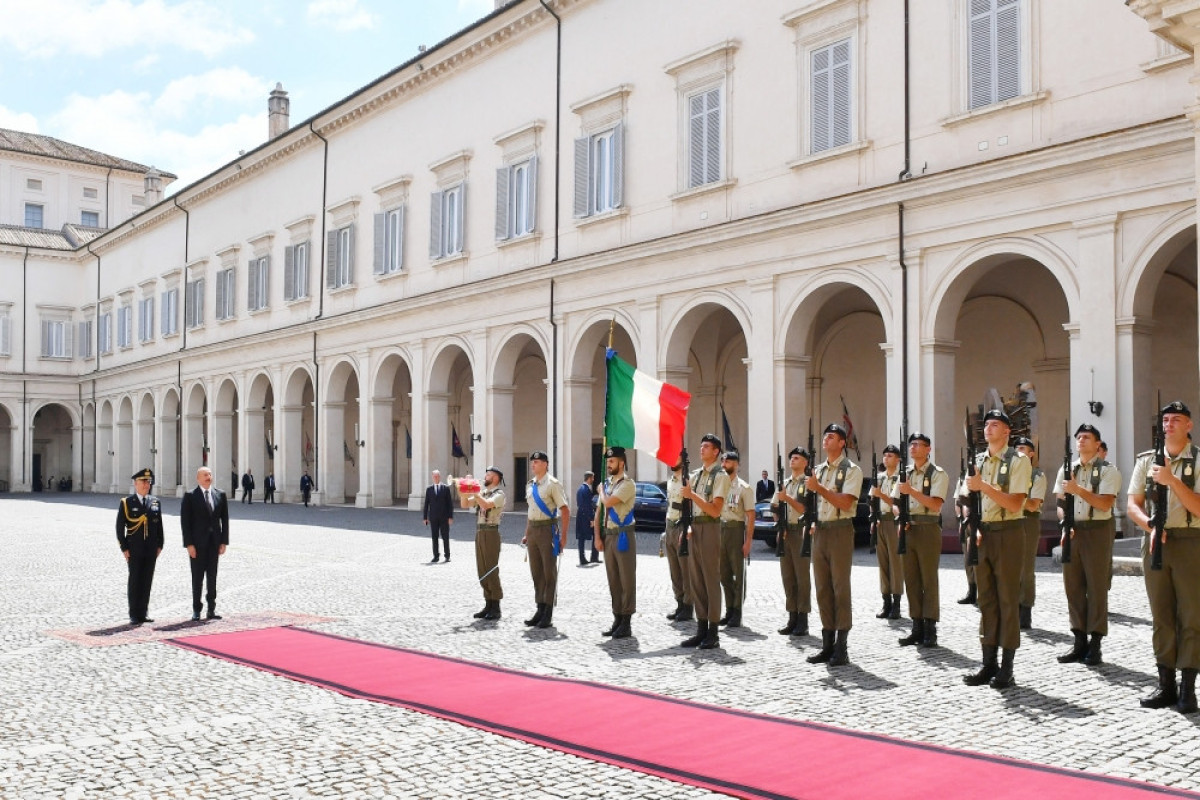 Prezident İlham Əliyev İtaliya dövlət başçısı ilə görüşüb