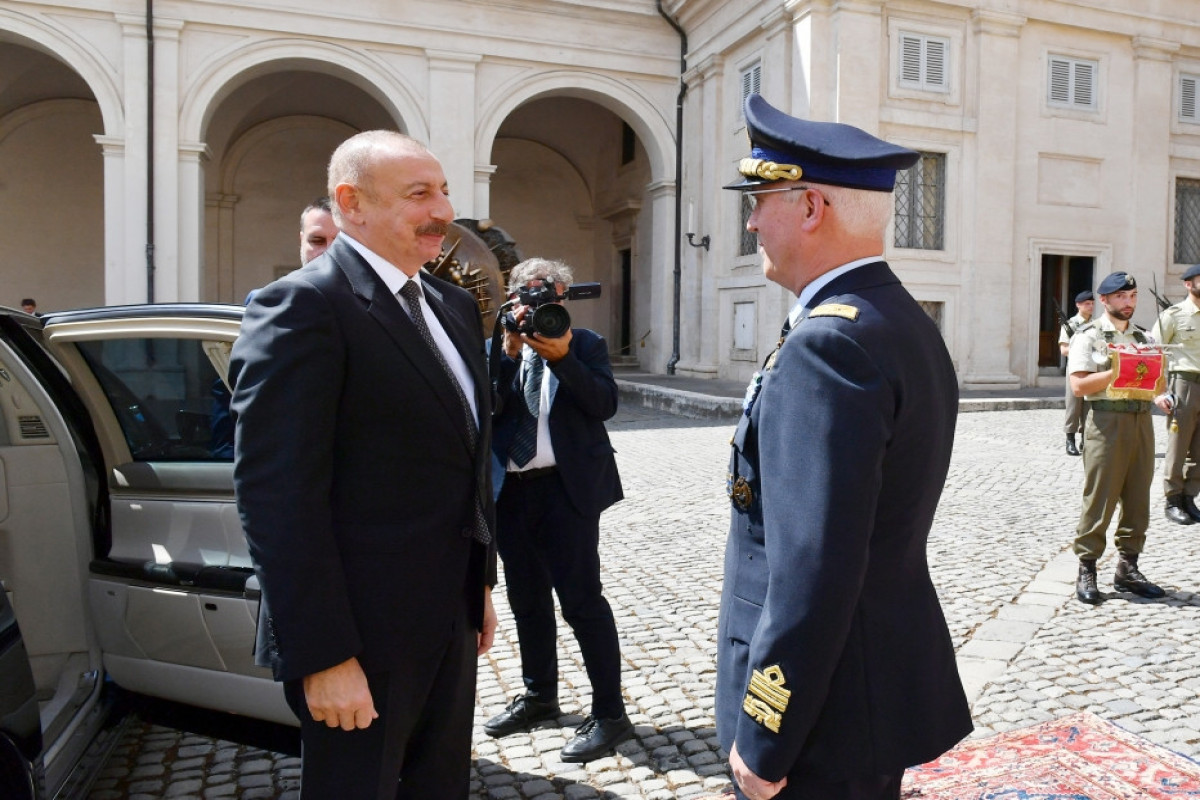 Prezident İlham Əliyev İtaliya dövlət başçısı ilə görüşüb