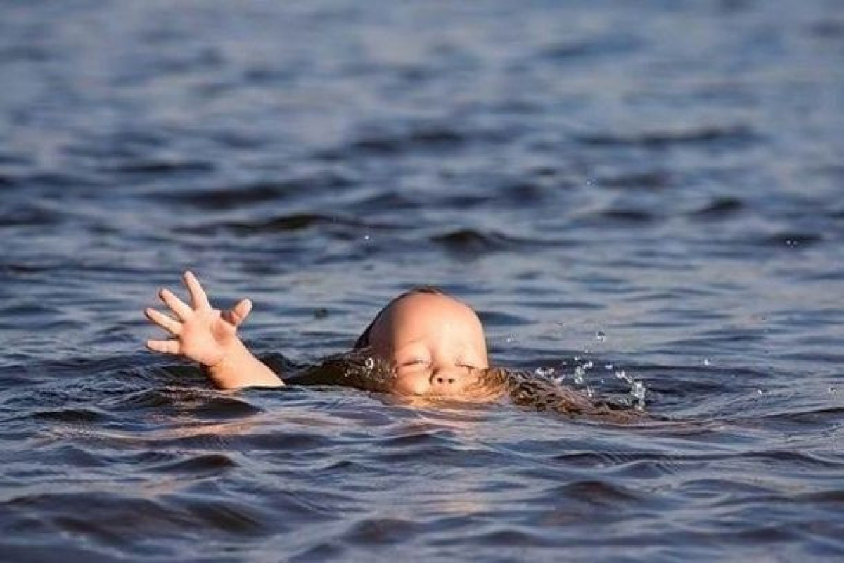 В Нефтчалинском районе ребенок утонул в море -ОБНОВЛЕНО 