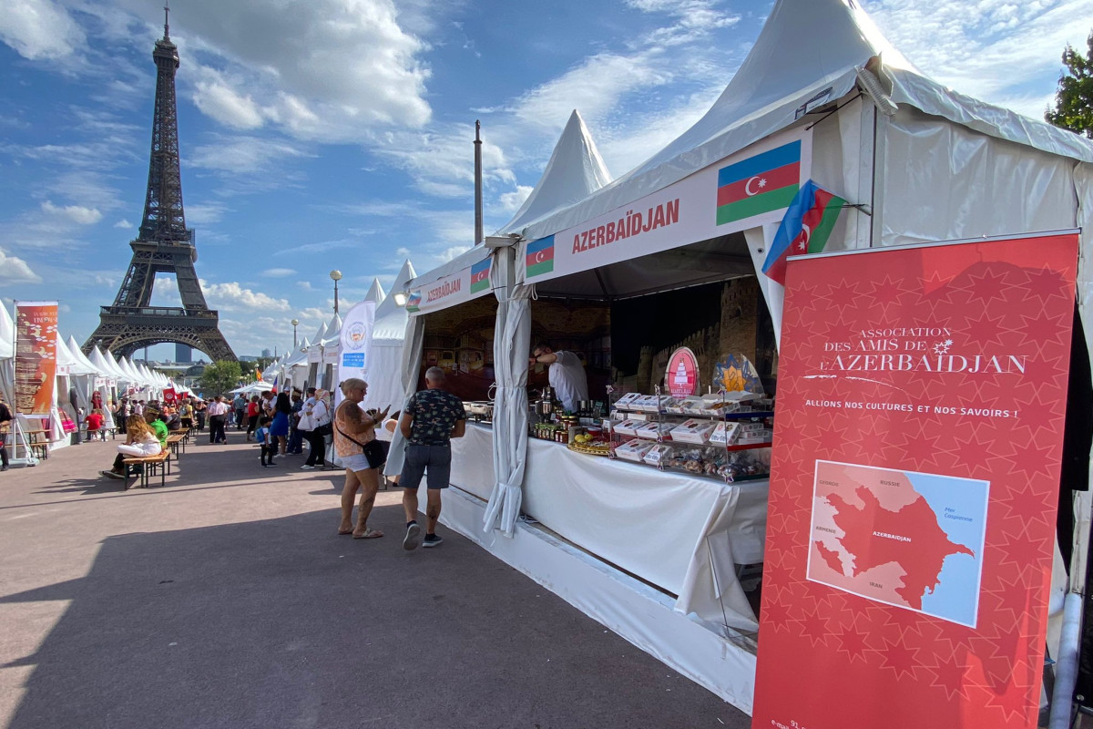 “Qafqaz” Qəbələ hotellərinin aşpazları Azərbaycanı Fransada beynəlxalq festivalda təmsil edirlər  - FOTO 