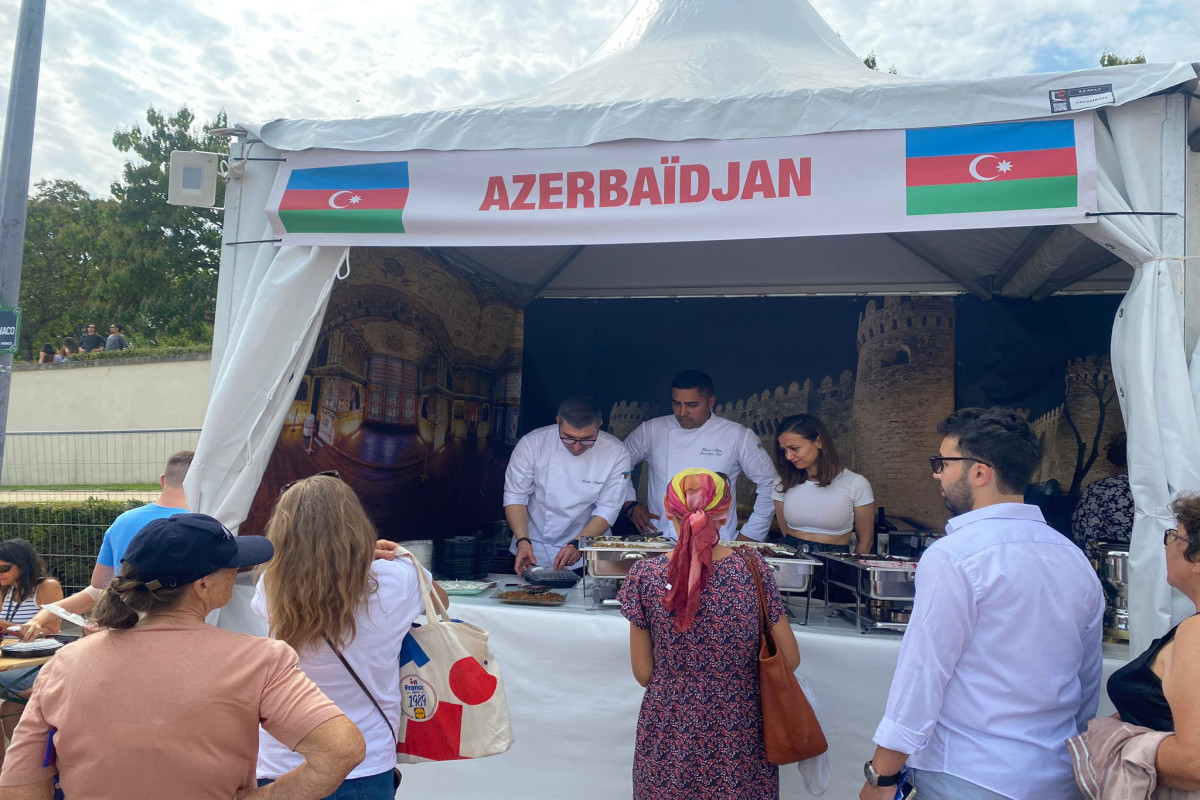 Повара габалинских отелей «Qafqaz» представляют Азербайджан на международном фестивале во Франции