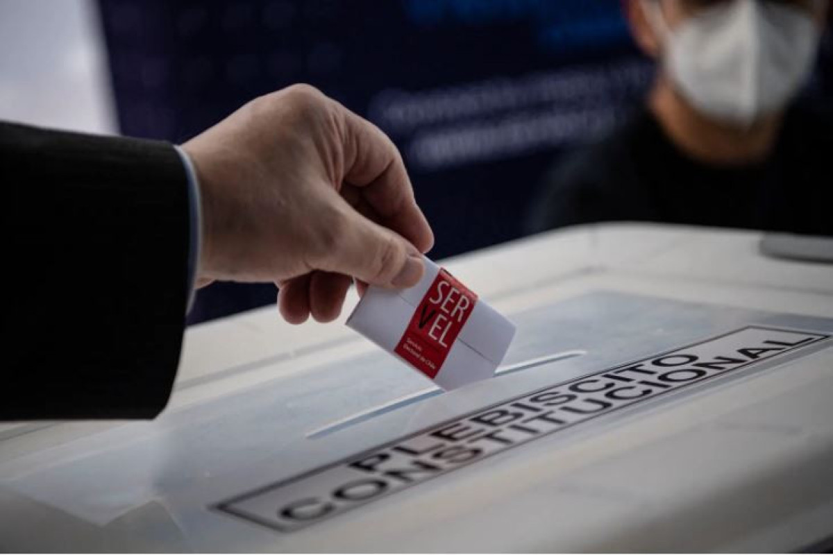 Чили проголосует за пересмотр Конституции эпохи диктатуры Пиночета