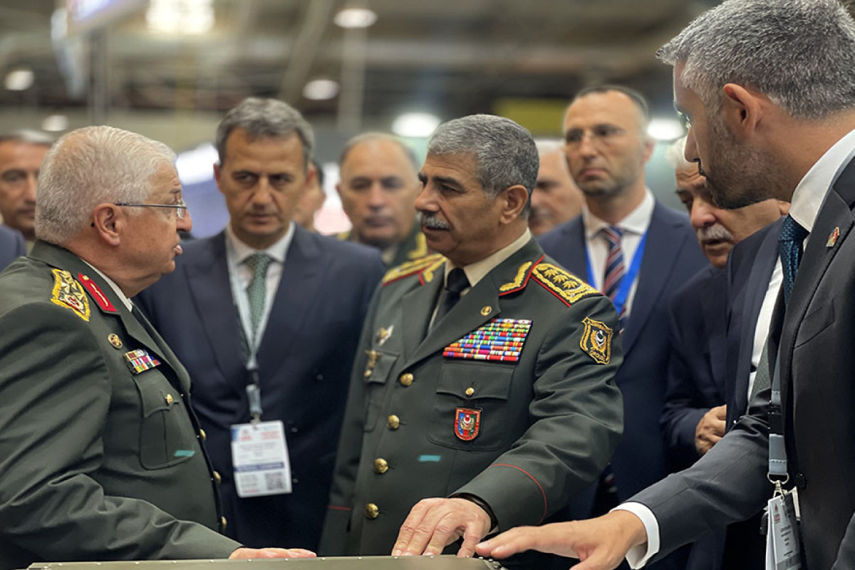 Обсуждены вопросы безопасности, военного сотрудничества между Азербайджаном и Турцией-ФОТО 