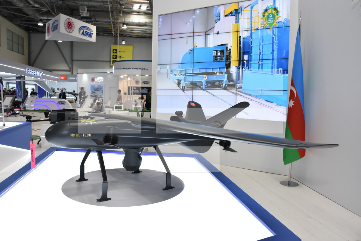 Азербайджан представил новые БПЛА на выставке «ADEX»
