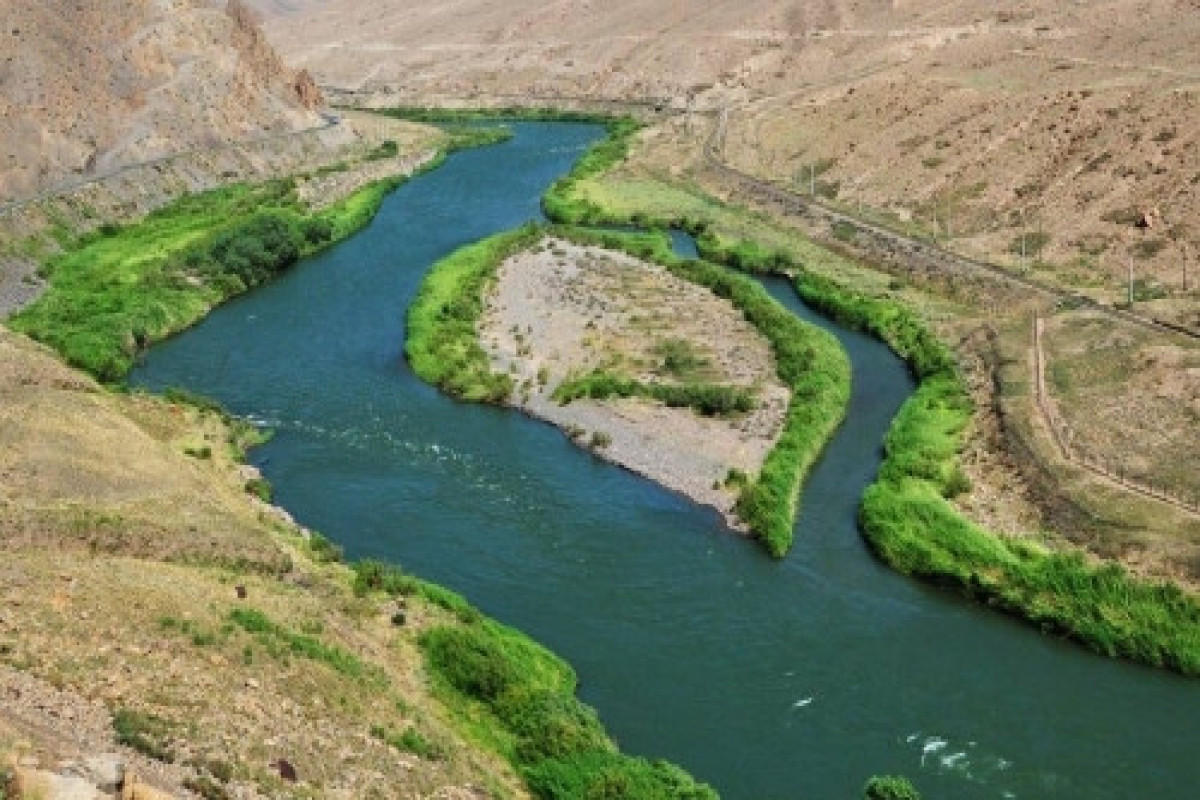 İranda su böhranı dərinləşir: Ermənistan nəyə nail olmaq istəyir? -  TƏHLİL 