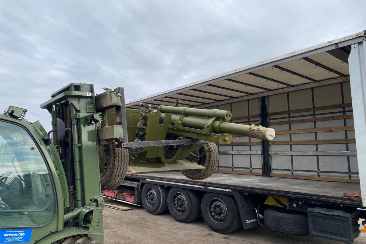 Lithuania sends 105-mm howitzers to Ukraine