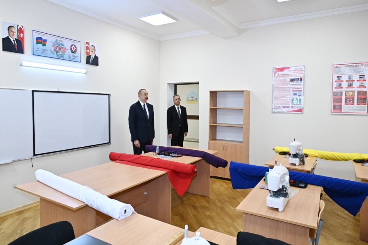President Ilham Aliyev viewed conditions created at secondary school No35, a new block of which was built in Nasimi district, Baku