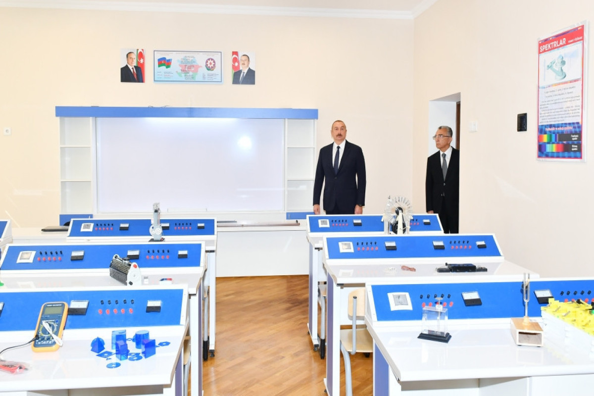 Президент Ильхам Алиев ознакомился с условиями, созданными в полной средней школе номер 35