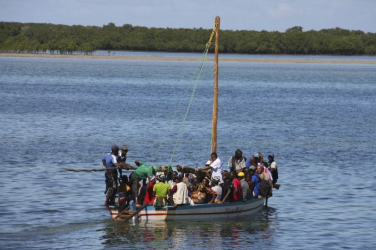 4 killed, 3 missing in shipwreck in northern Mozambique