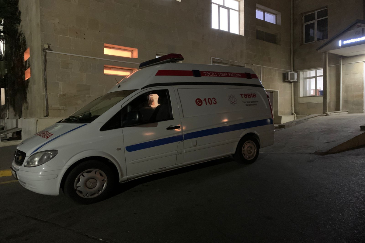 Bakıda kişiyə çoxsaylı bıçaq xəsarəti yetirilib