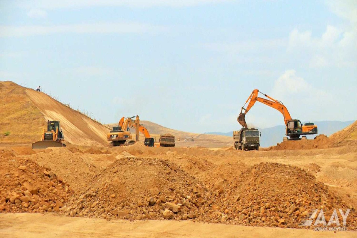 Ağdam-Füzuli yolunun inşası sürətlə davam edir - FOTO 