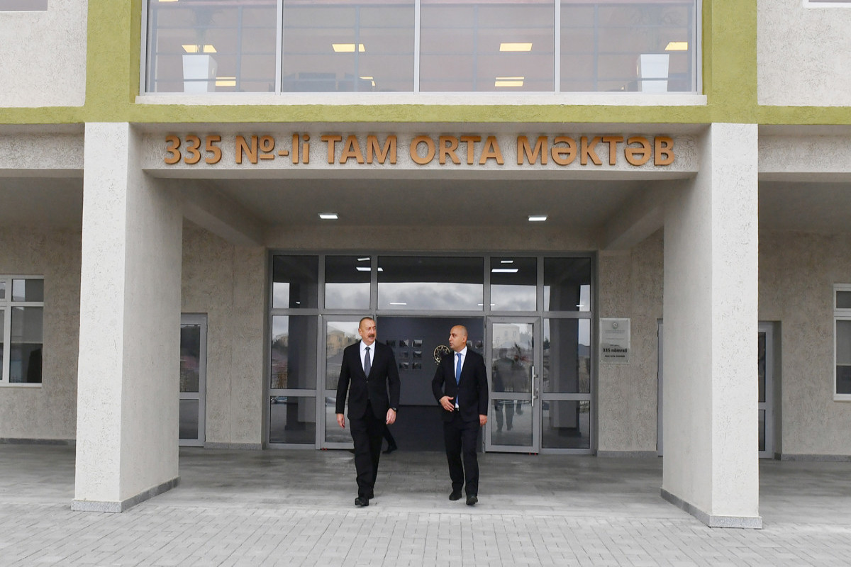 Президент Ильхам Алиев принял участие в открытии новой школы номер 335 в столичном поселке Бинагади