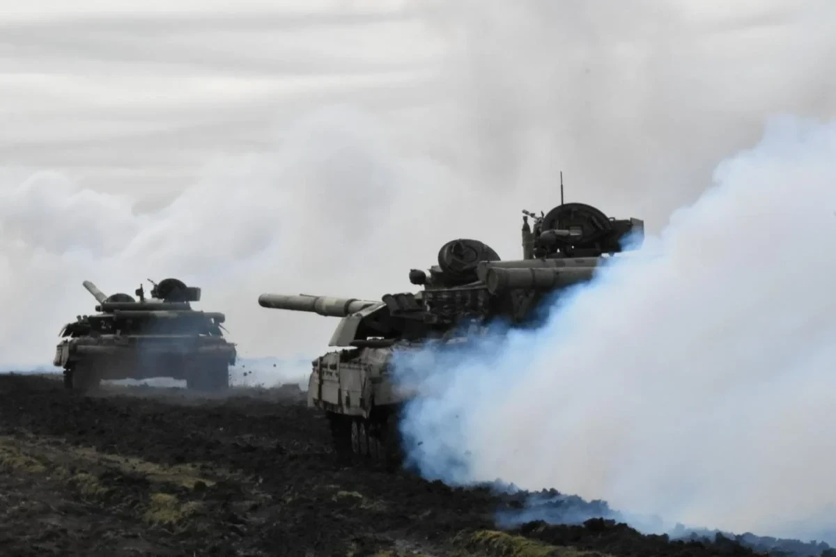Ukrayna ordusu cənub cəbhəsində on kilometrlərlə irəliləyib