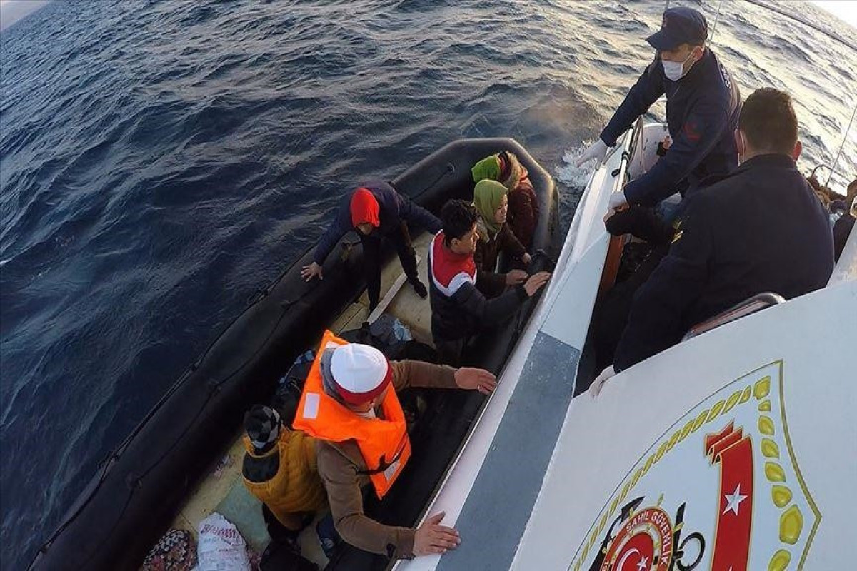 Управление береговой охраны Турции за неделю спасло 1074 нелегального мигранта