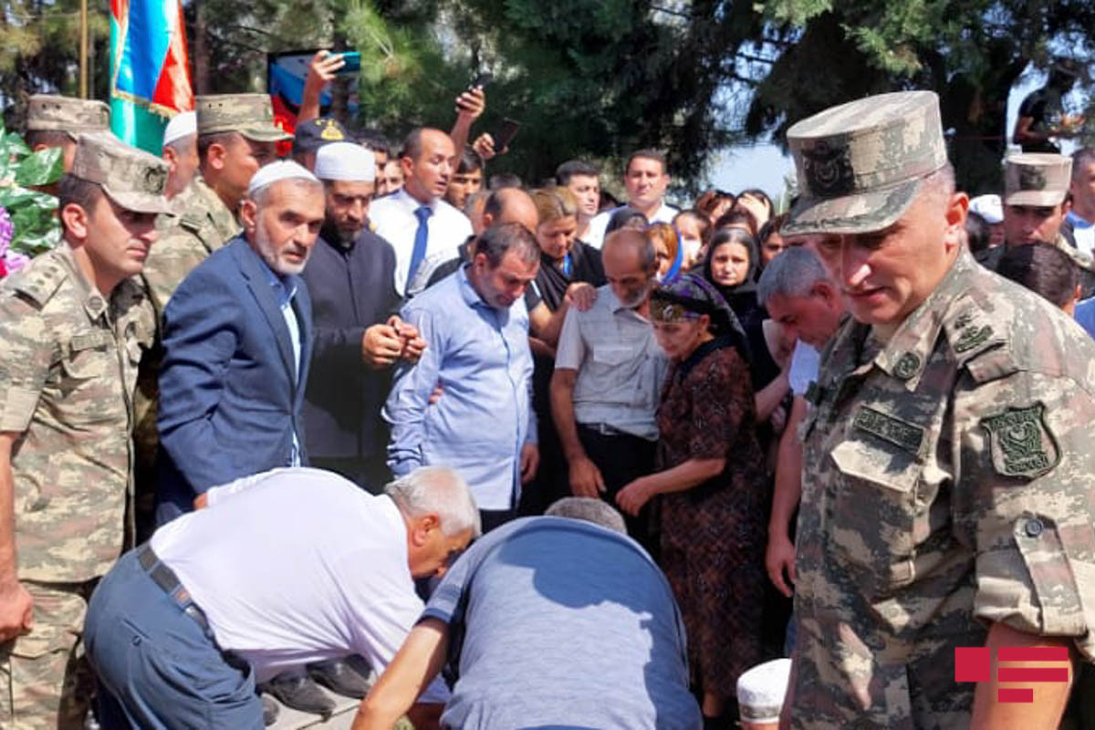 Kürdəmirdə şəhid dəfni