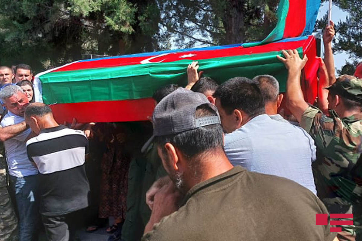 Kürdəmirdə şəhid dəfni