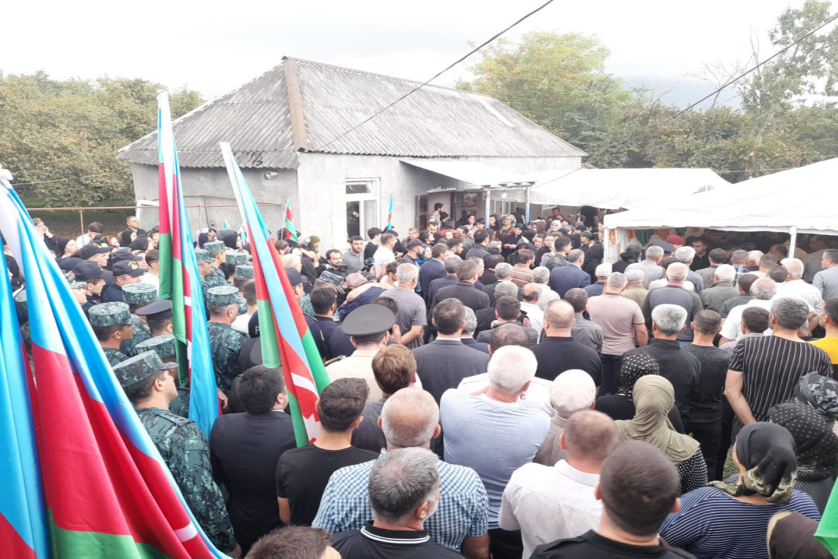 Zaqatalada şəhid dəfni