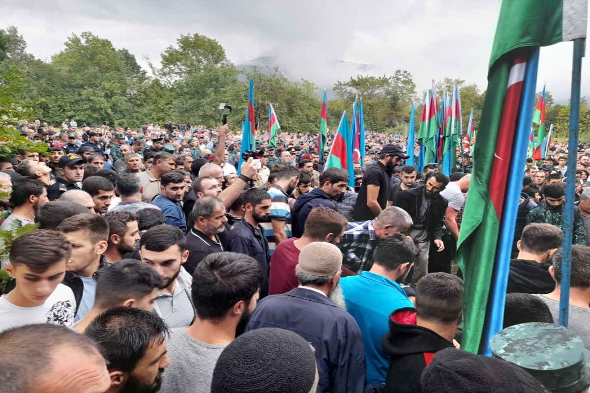 Zaqatalada şəhid dəfni
