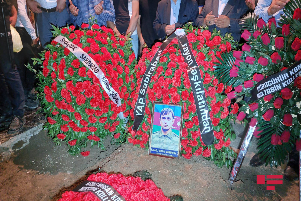 Sabirabad və Şabranda şəhidlər dəfn olunub - FOTO 