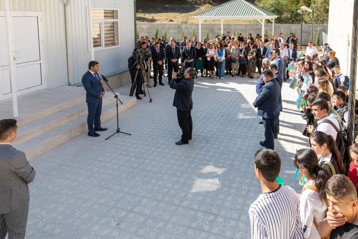 При поддержке “AzerGold” в Дашкесанском районе состоялось открытие нового здания школы
