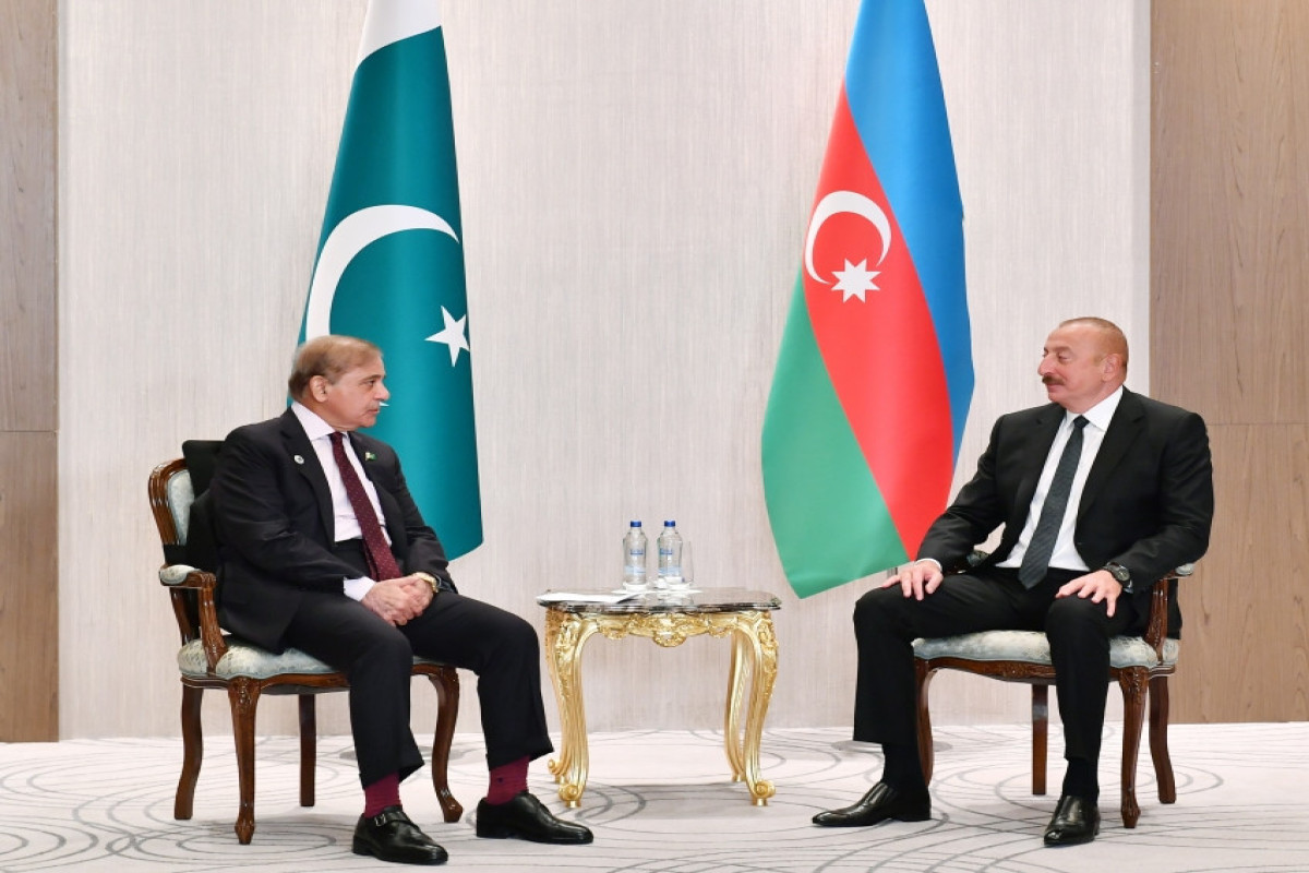 Shahbaz Sharif, Pakistani Prime Minister and Ilham Aliyev, Azerbaijani President