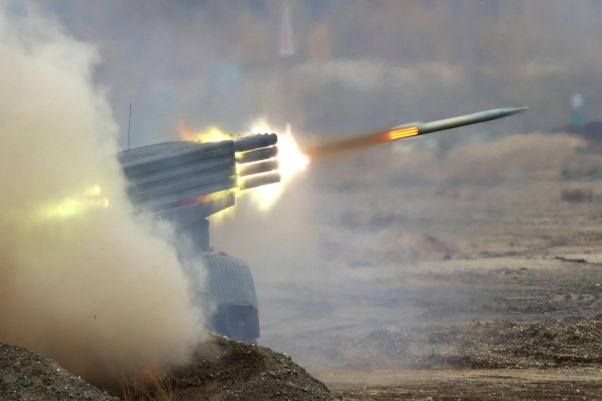 Кыргызстан обвинил Таджикистан в использовании тяжелой артиллерии и авиации