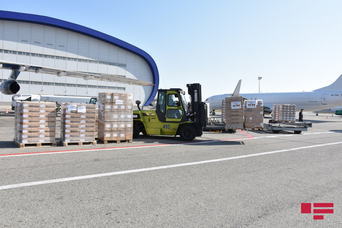 Утвержден порядок приема гуманитарных грузов, поступающих на территорию Азербайджана