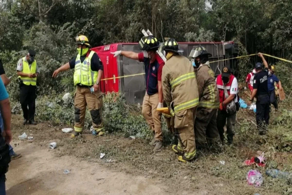 Bus crash kills 27 in mountainous southwest China
