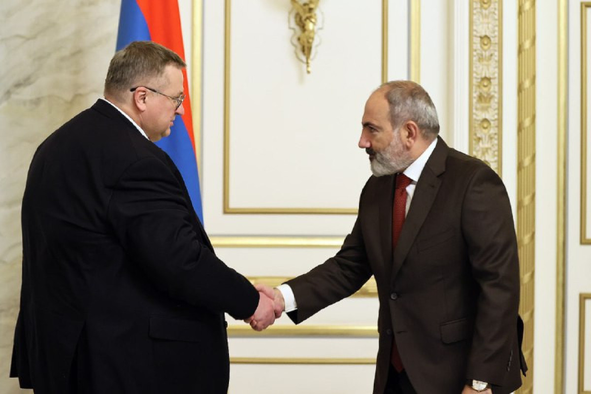 Armenian Prime Minister Nikol Pahinyan met with Deputy Prime Minister of Russia Alexey Overchuk