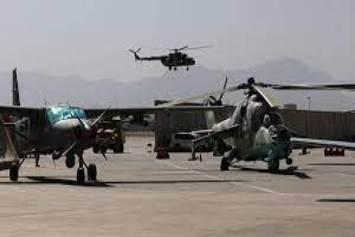 США могут передать Душанбе и Ташкенту самолеты и вертолеты Кабула