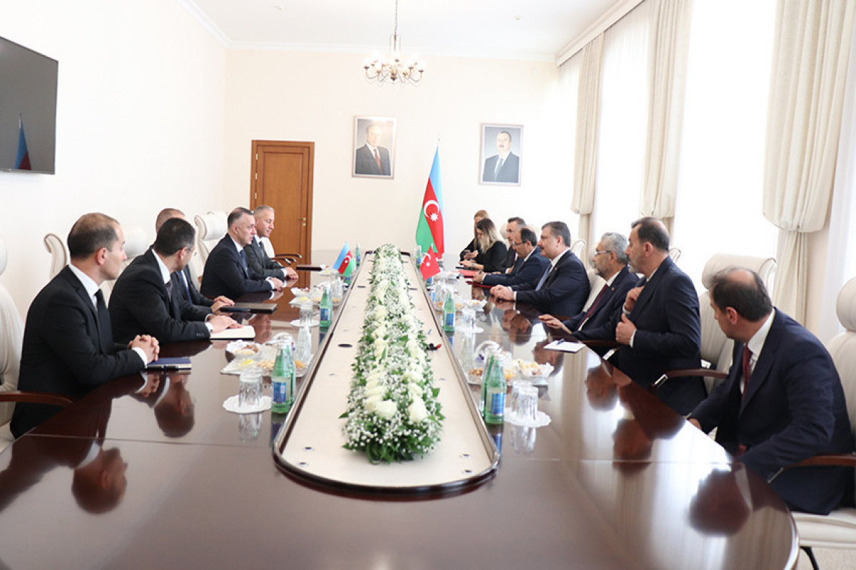 Azerbaijan, Türkiye discuss cooperation in field of health