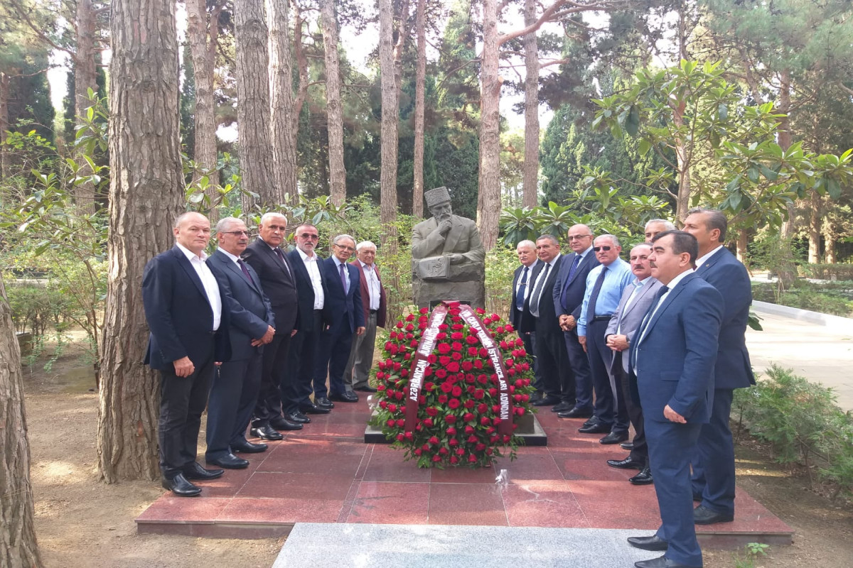Jurnalistlərin VIII qurultayının nümayəndələrinin adları açıqlanıb